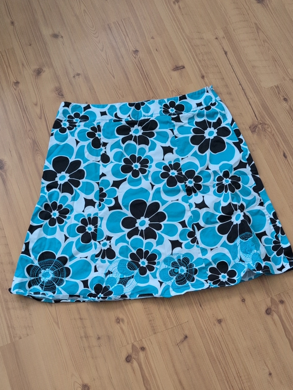 Kim Rogers Turquoise and Black Floral A-Line Skirt